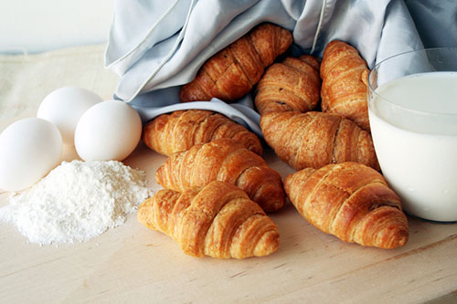 Cuộc hành trình thú vị của chiếc bánh Croissant 4